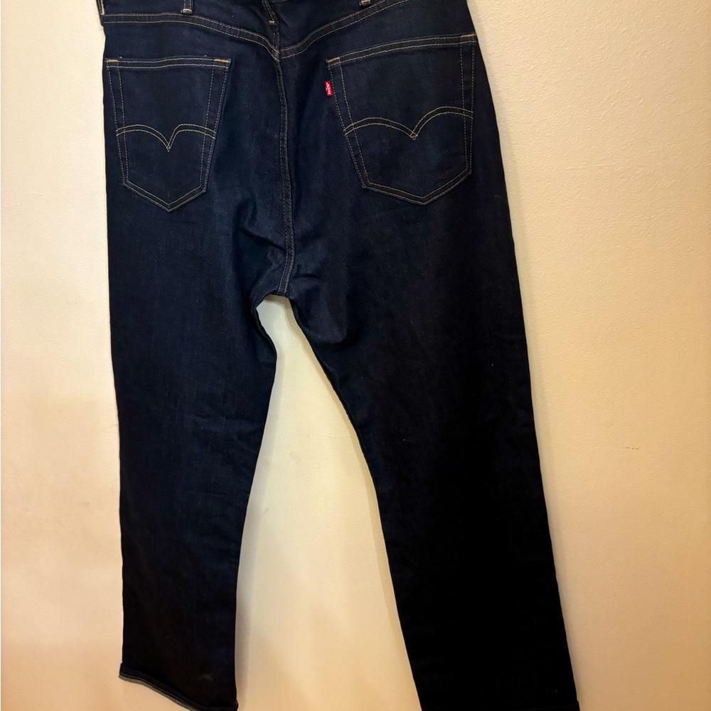 Levi’s - Picture 7 of 9